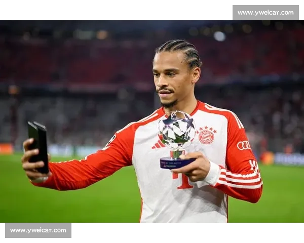 朗尼克曝猛料！阿拉巴重伤前拜仁曾密议签回，休战超 1 年或改写转会史